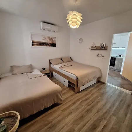 Apartmán Apartma Pingo *